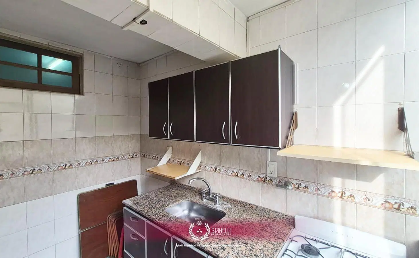Alquiler departamento 4 ambientes 70m² al contrafrente en Parque Centenario primer piso por escalera 8