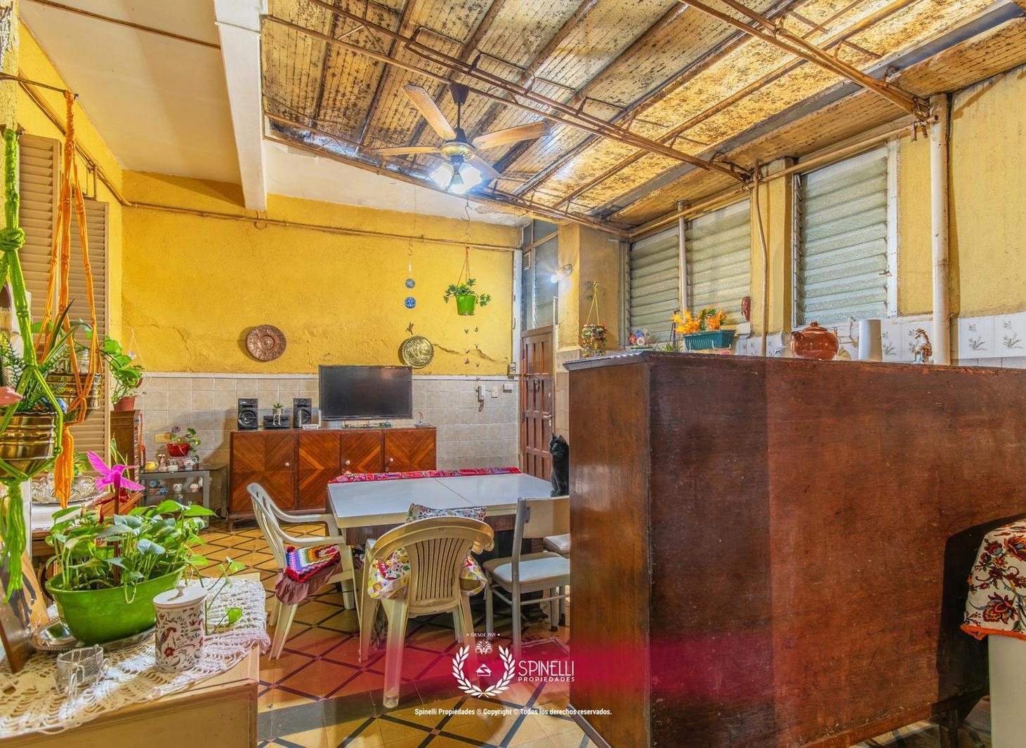 Foto de Venta departamento ph 3 ambientes 82m² al contrafrente a reciclar en, imagen 4