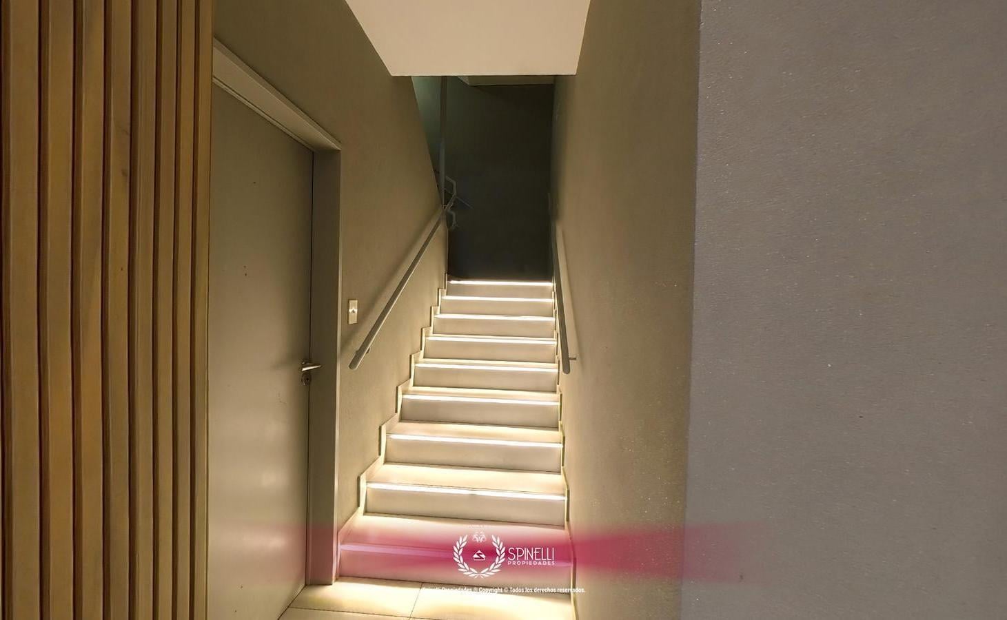 Foto de Alquiler departamento semipiso 2 ambientes nuevo 51M² con balcón al, imagen 3