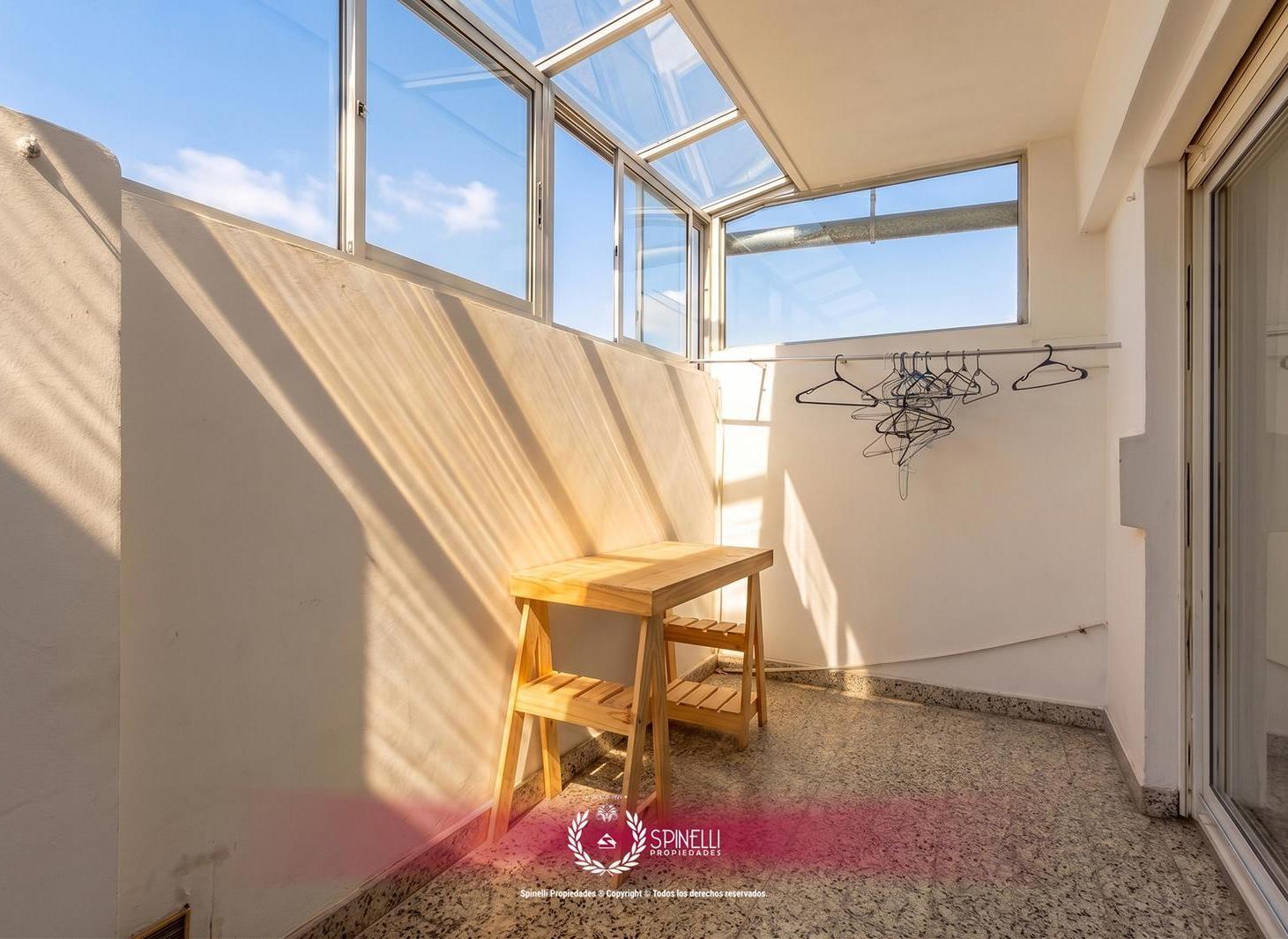 Foto de Venta departamento 3 ambientes 66M² 2 patios edificio impecable Avenida, imagen 4