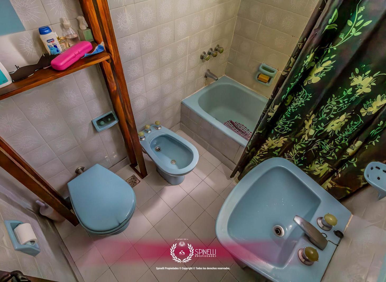 Foto de Venta departamento 3 ambientes 66M² 2 patios edificio impecable Avenida, imagen 1