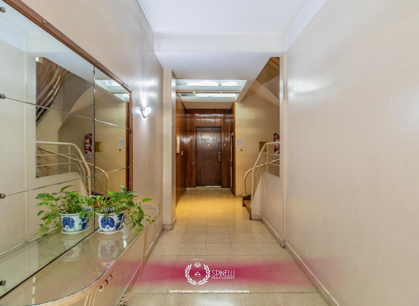 Foto de Venta departamento 3 ambientes con dependencia 73M² balcón al frente en, imagen 4