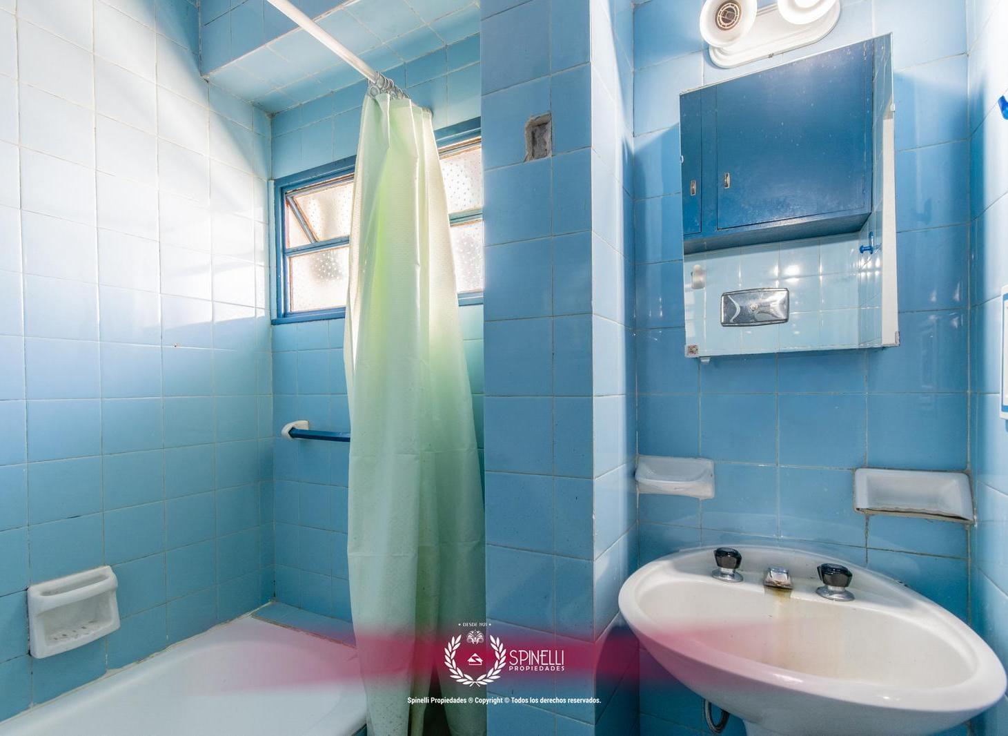 Foto de Venta departamento 2 ambientes 56M² con balcón terraza al frente en, imagen 3
