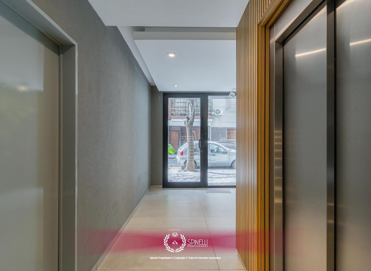 Foto de Venta departamento semipiso 2 ambientes nuevo 52M² con balcón al frente, imagen 4
