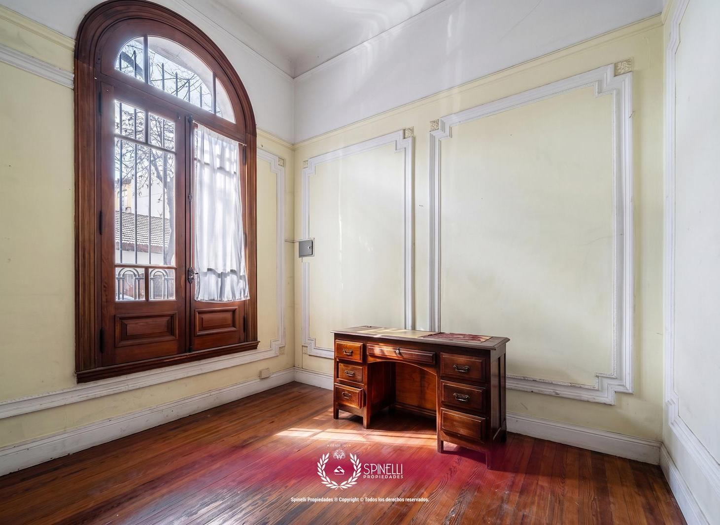 Foto de Venta casa 7 ambientes a reciclar patio 2 baños jardín 300M² sobre, imagen 5