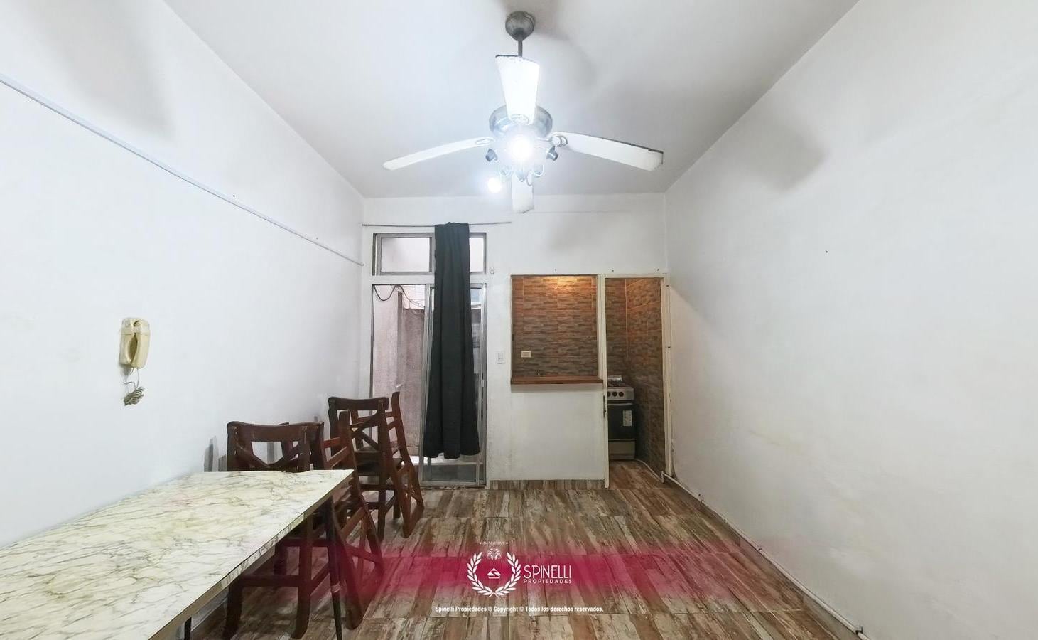 Foto de Alquiler departamento monoambiente 21M² con patio interno en planta, imagen 2