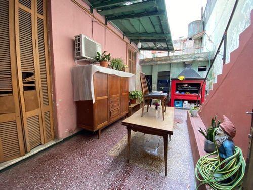 Casa 5 Ambientes con Local y Cochera 2