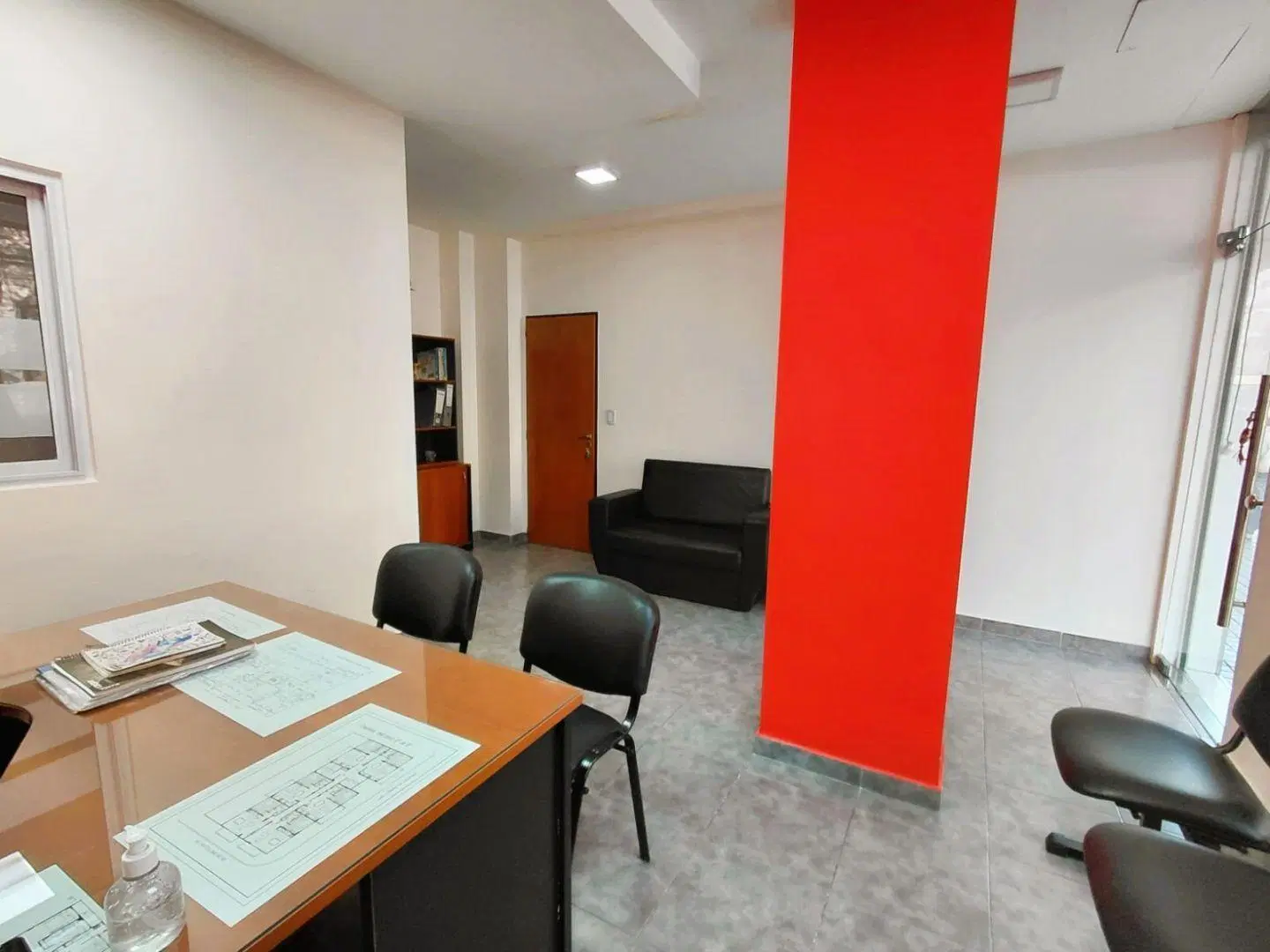 ALQUILER LOCAL 4