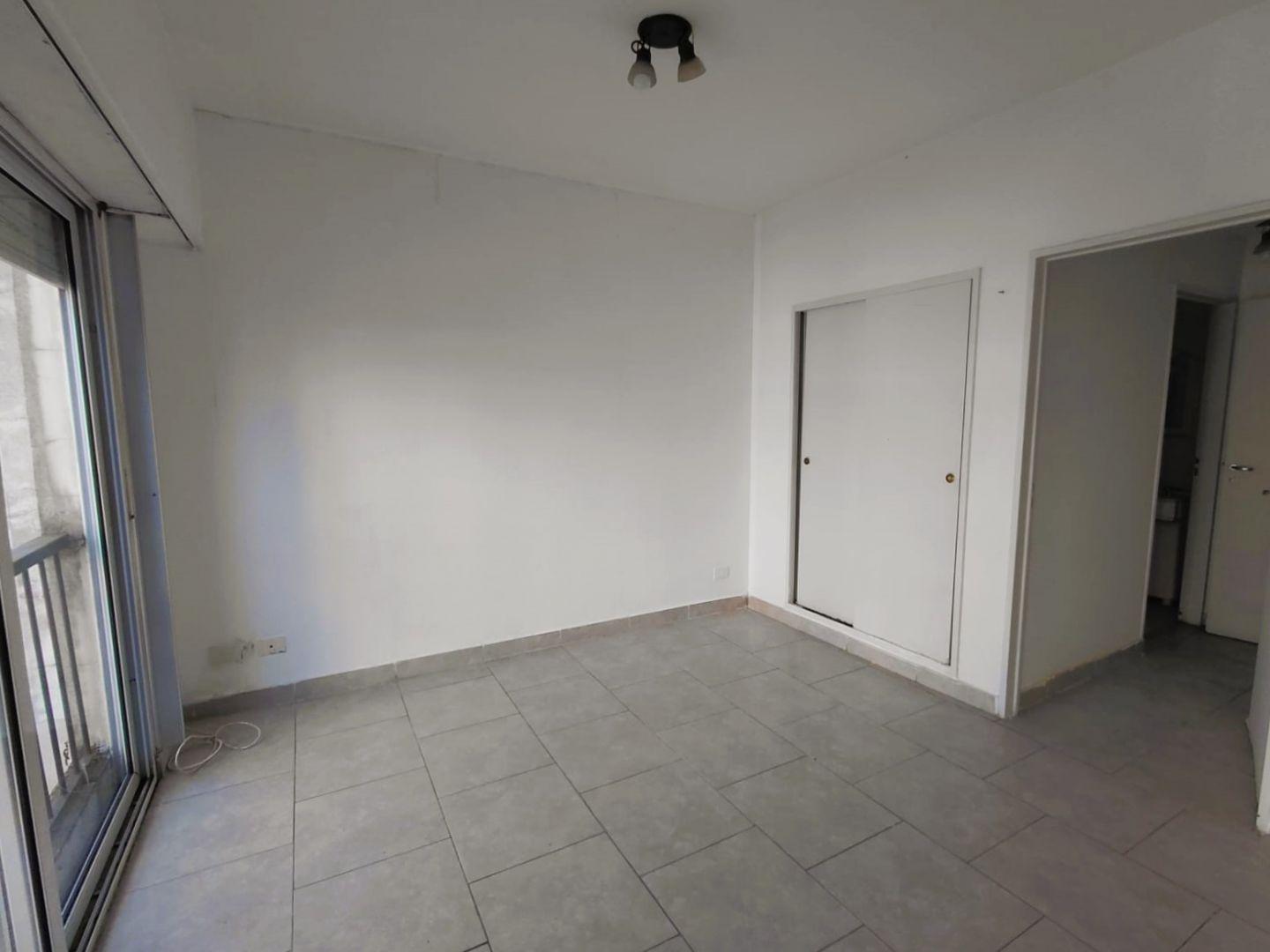 Foto de Departamento 2 ambientes 0 dormitorios. | California al 2100, imagen 1
