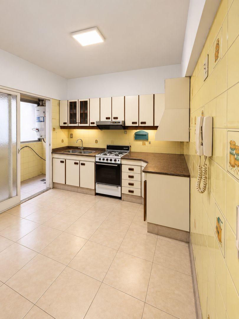 Foto de Departamento 4 ambientes. | Av. Suarez al 1600, imagen 3