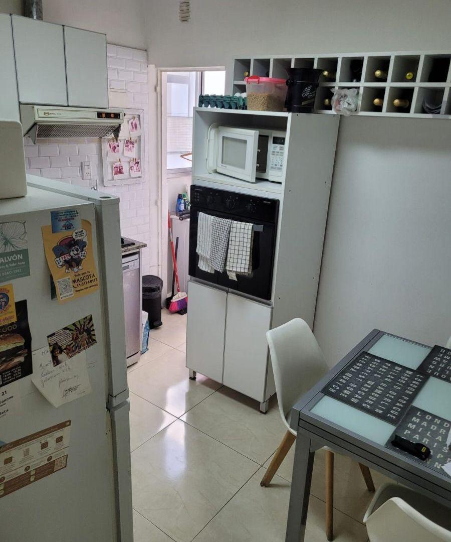 Foto de Excelente 4 ambientes. 1er piso por escalera. Amplio y luminoso, imagen 5