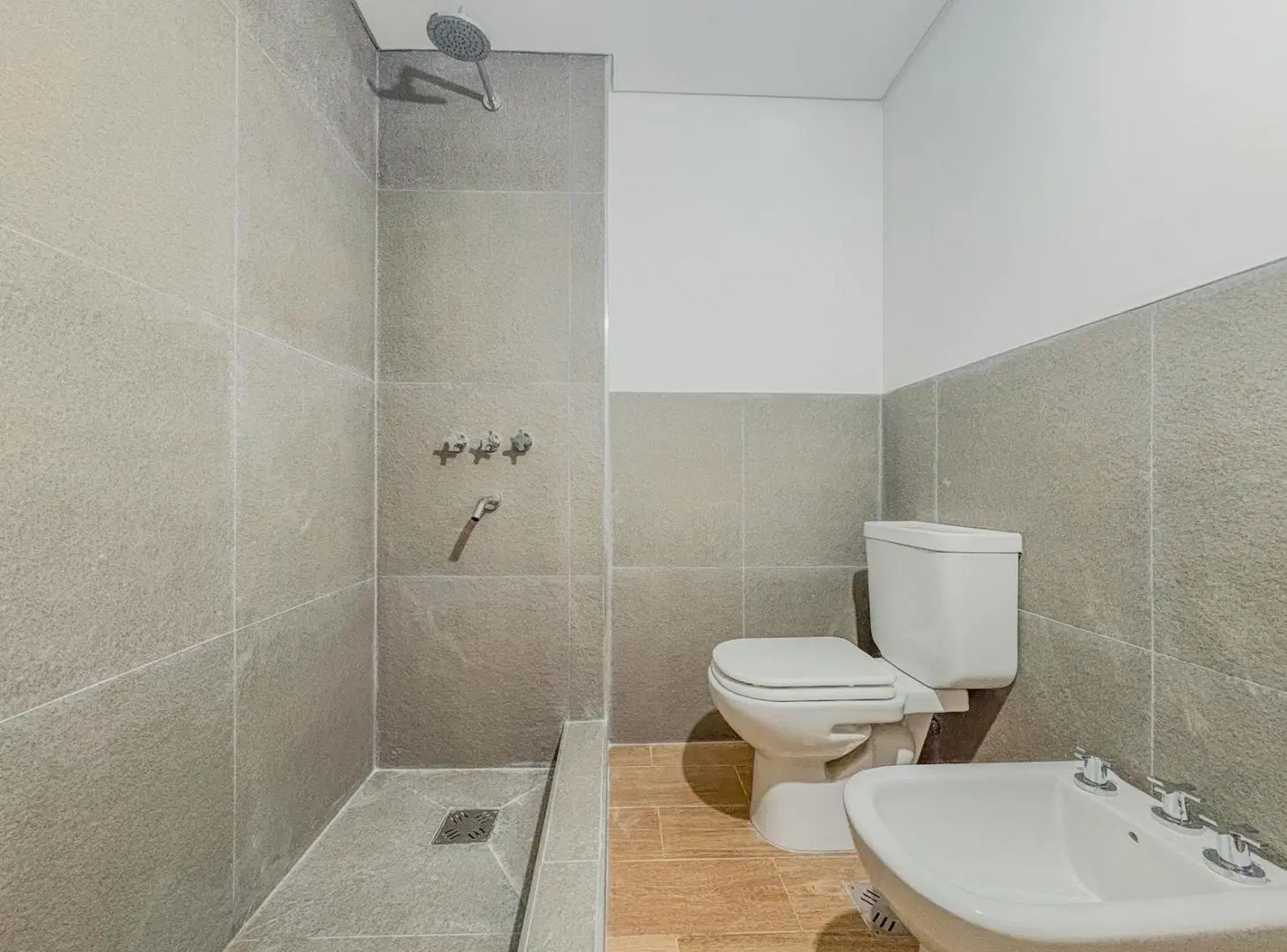 Venta Monoambiente a estrenar c/Balcón, Mansilla y Laprida, Recoleta. 3