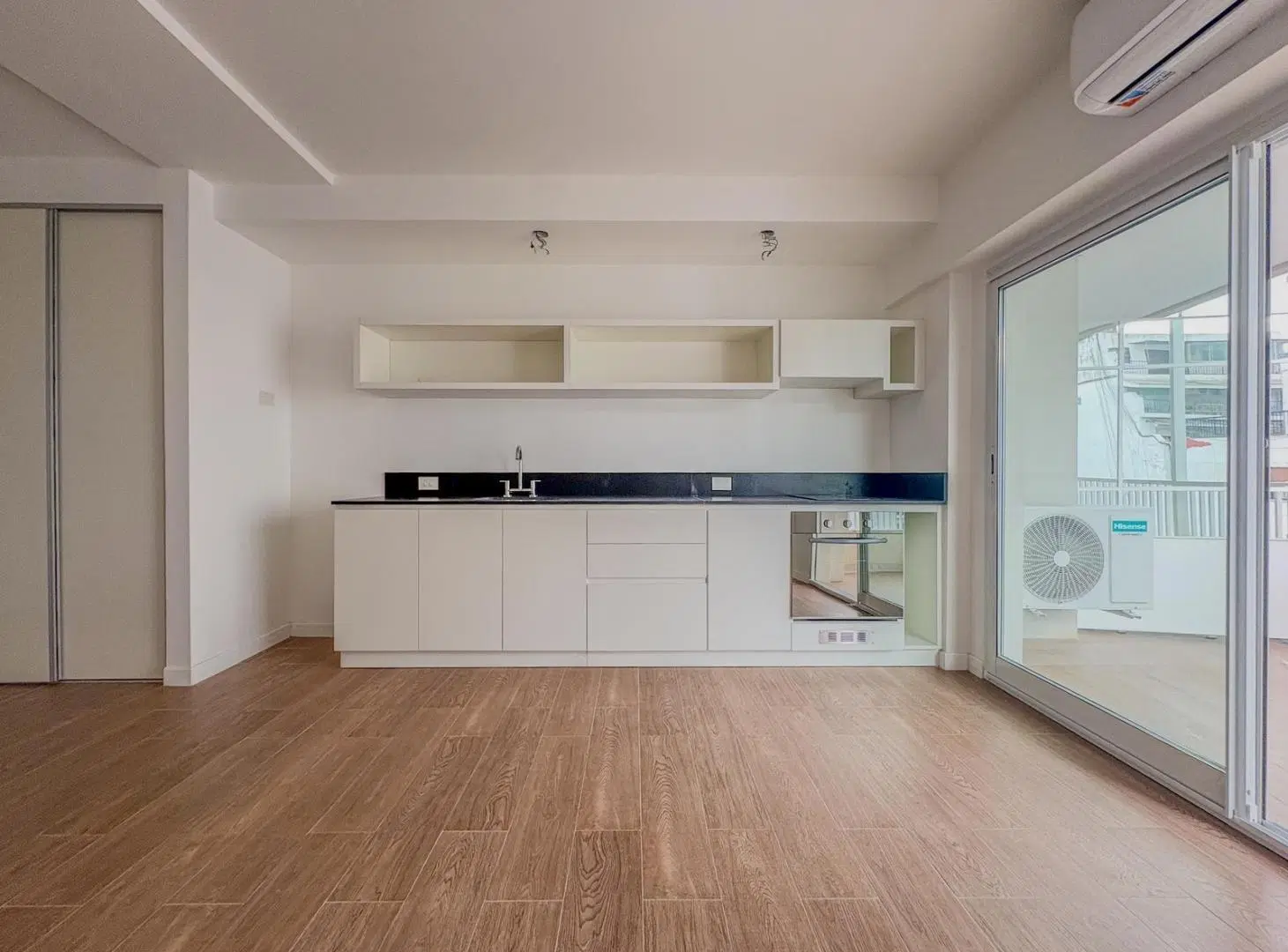 Venta Monoambiente a estrenar c/Balcón, Mansilla y Laprida, Recoleta. 4