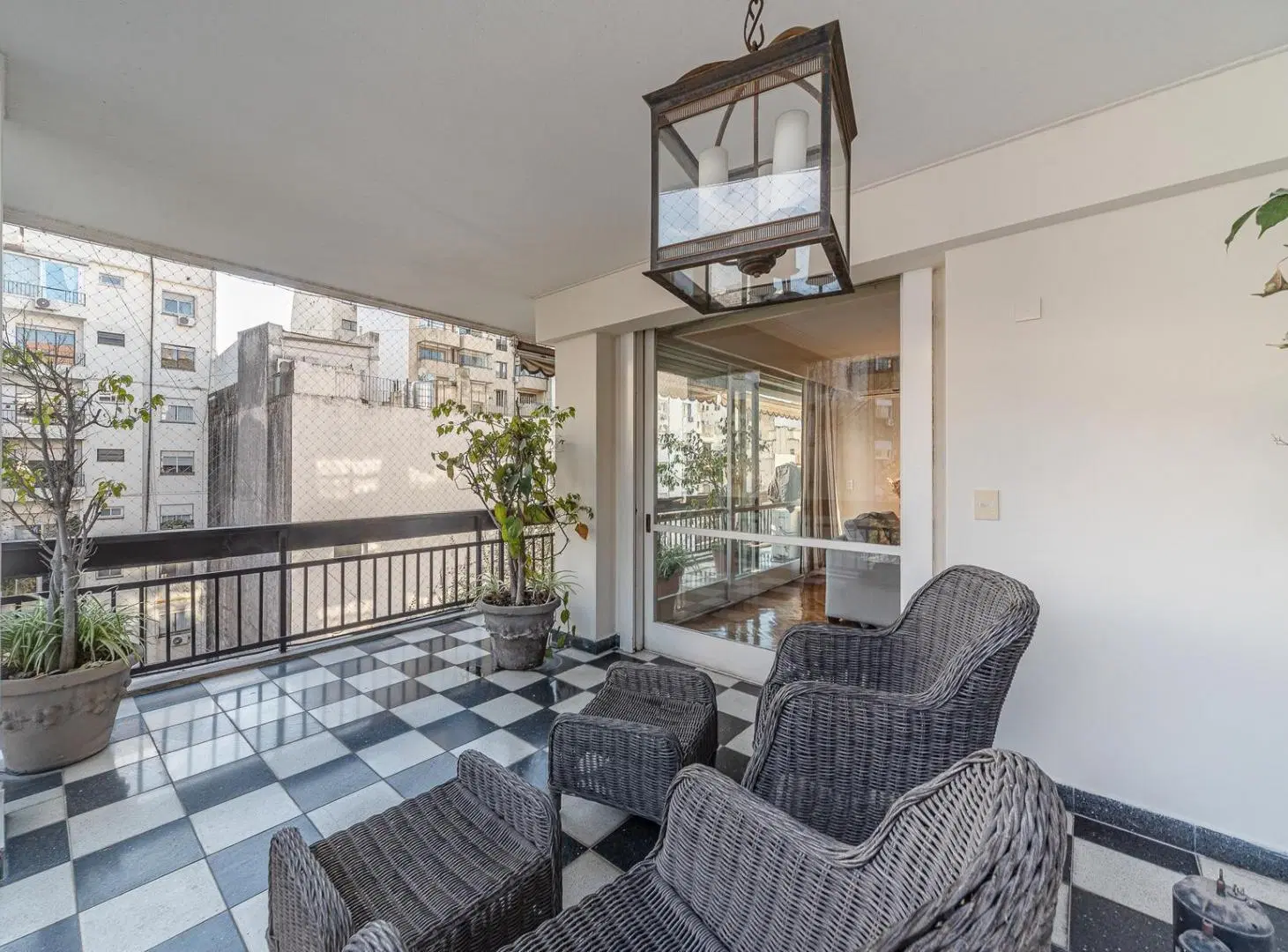 Venta Departamento 3/4 dorm, c/balcón terraza y Cochera, Rod. Peña 1400, Recoleta. 5
