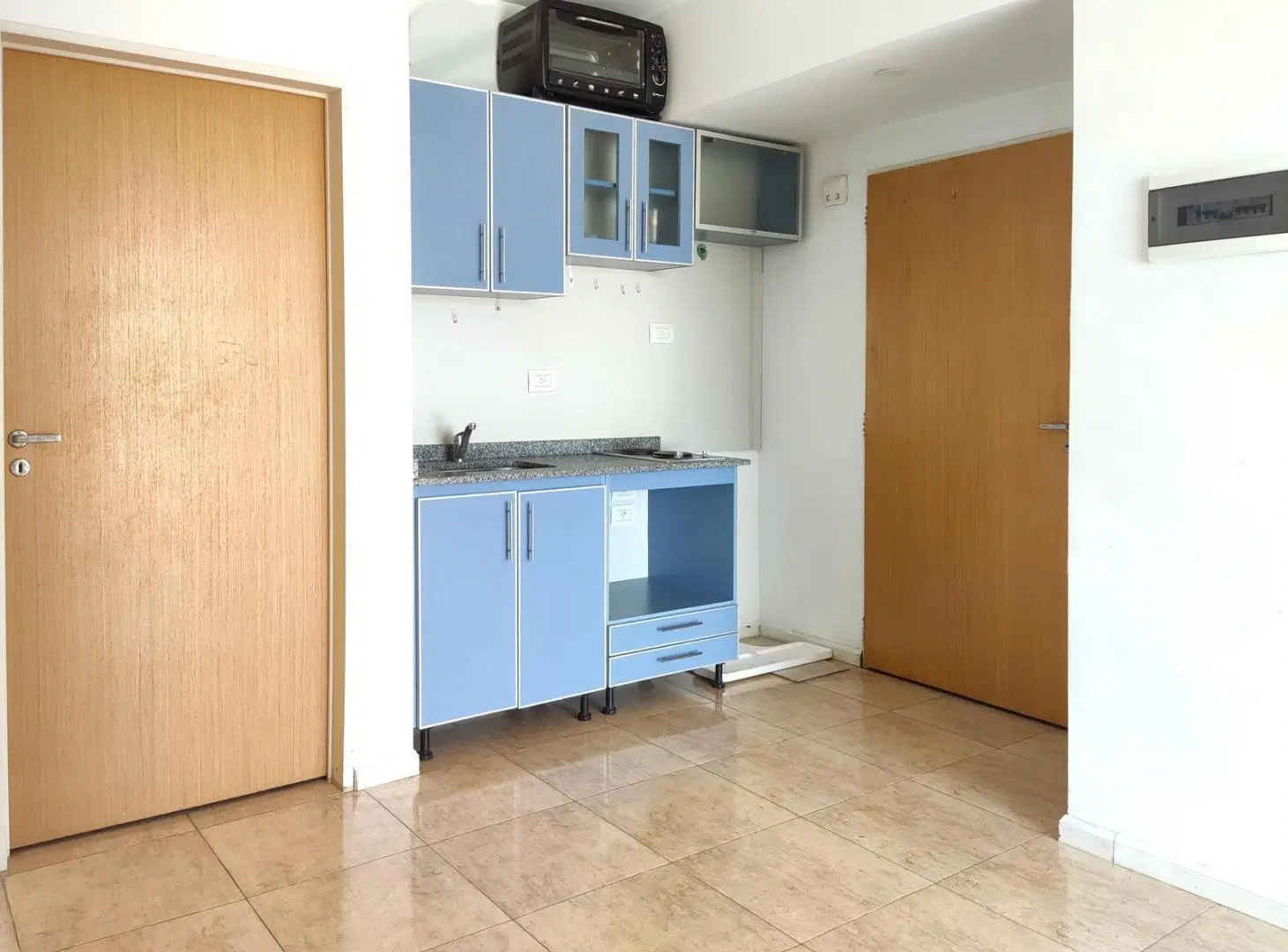 Alquiler Monoambiente con Balcón, Billinghurst al 600, Almagro. 1