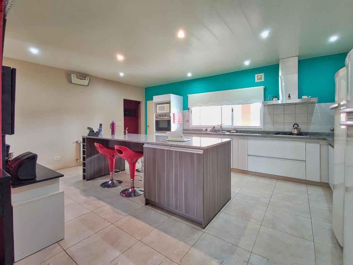 Foto de Venta Casa de 4 ambientes, Country La Ranita, Opendoor, Lujan., imagen 3