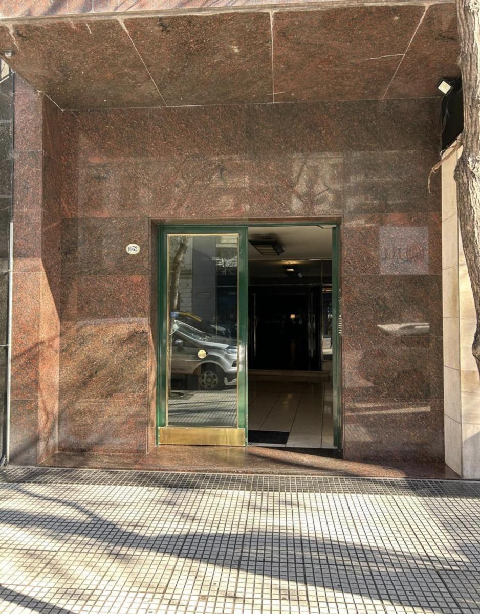Callao y Santa Fe, Amplio Semipiso Para Reciclar 4