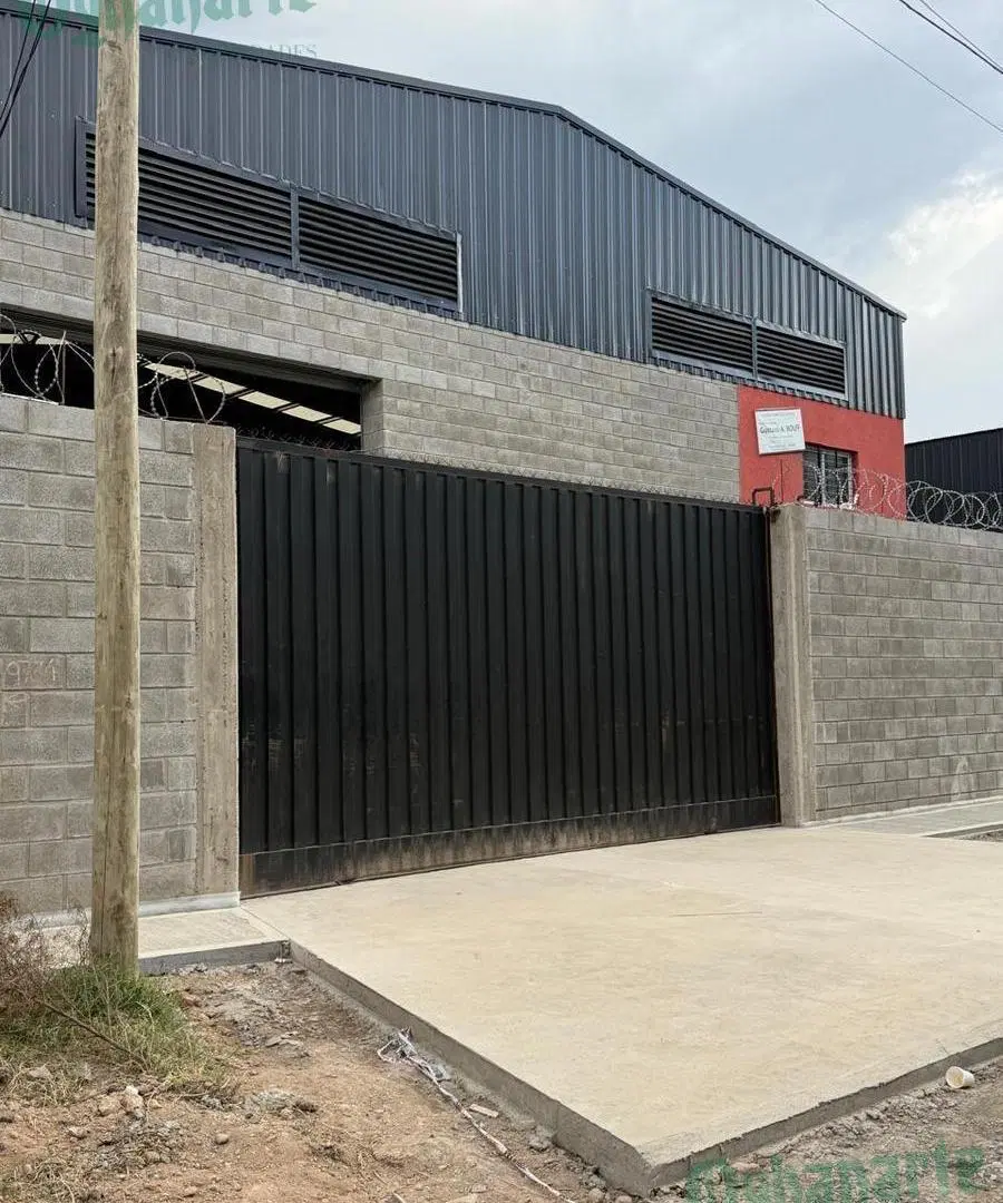 ALQUILER DE GALPÓN INDUSTRIAL EN MORENO - PROX ACCESO OESTE 3