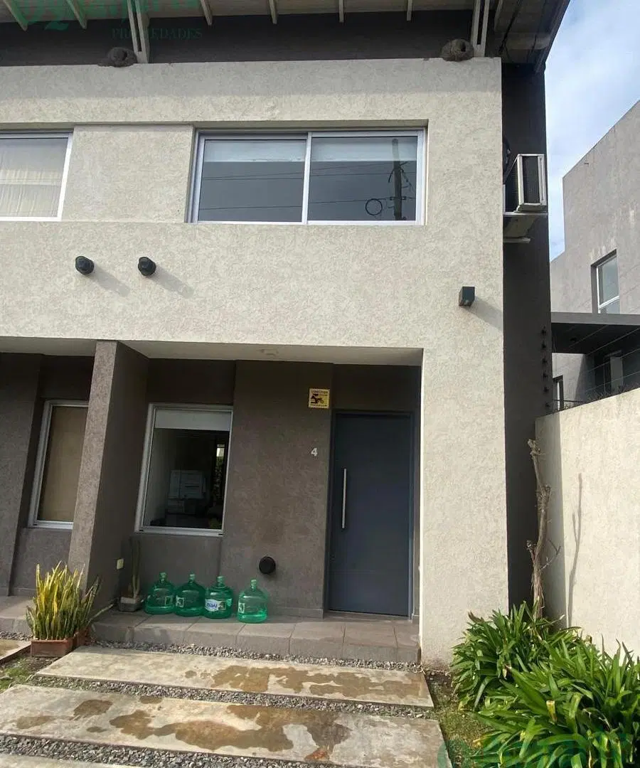 ALQUILER DE HERMOSO DUPLEX EN CONDOMINIO - ITUZAINGÓ - 3 AMB 2
