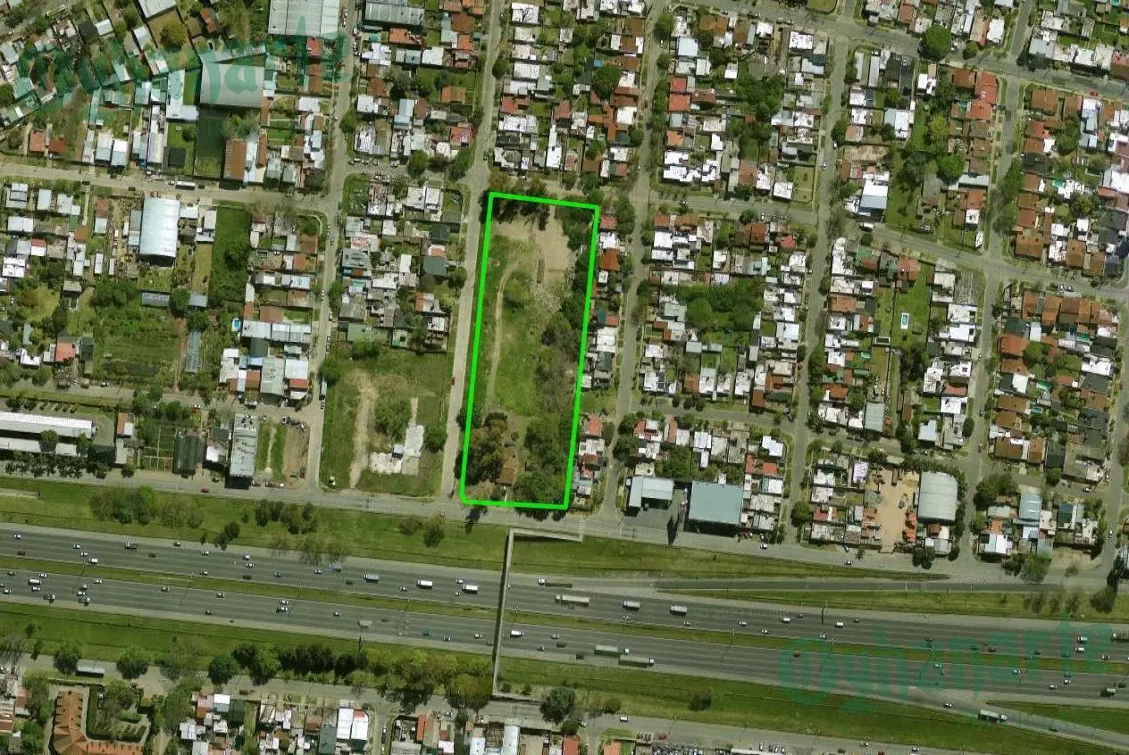 IMPORTANTE FRACCIÓN SOBRE ACCESO OESTE EN HURLINGHAM - PROX AV VERGARA 5