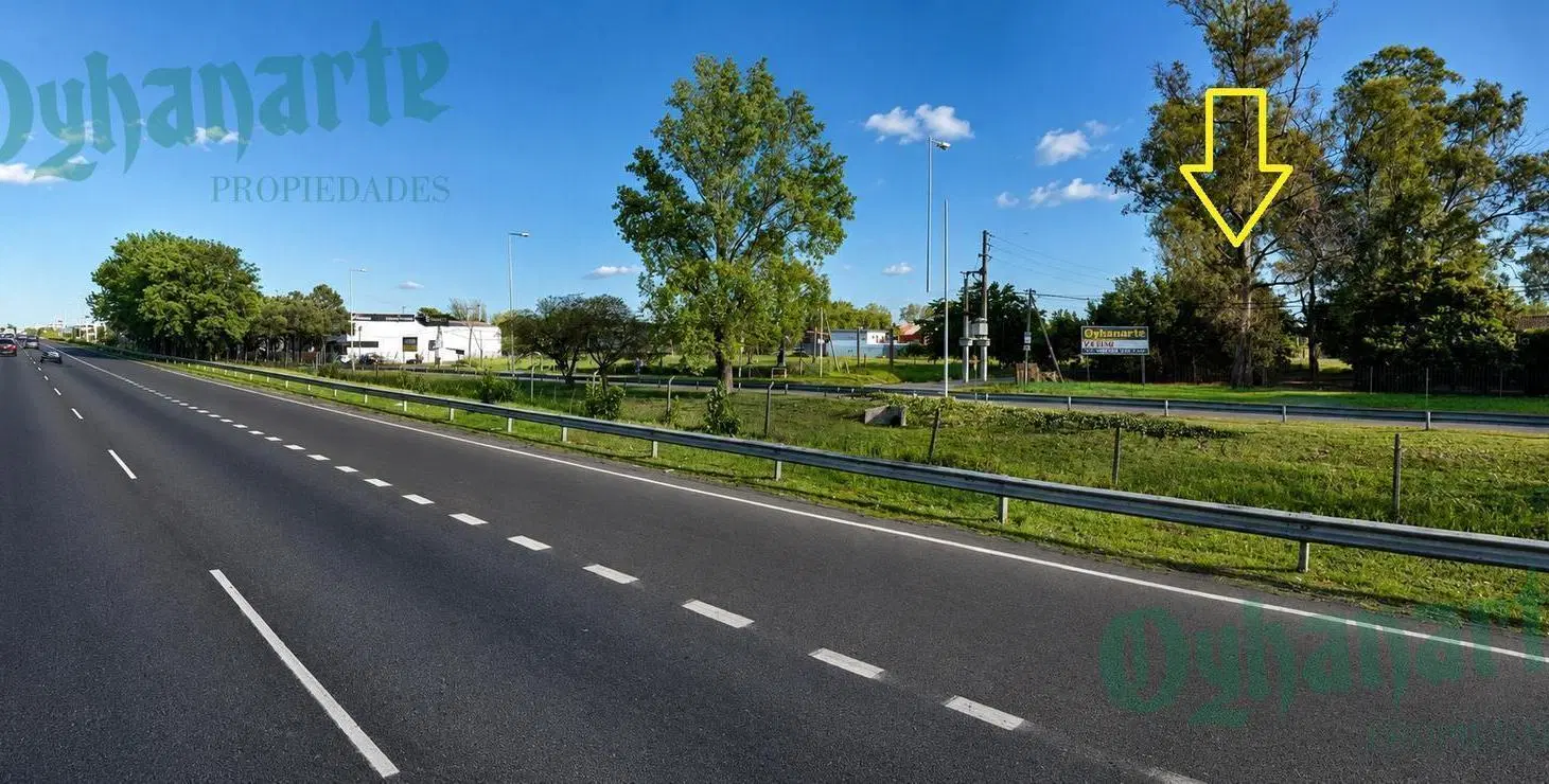 IMPORTANTE FRACCIÓN SOBRE ACCESO OESTE EN HURLINGHAM - PROX AV VERGARA 1