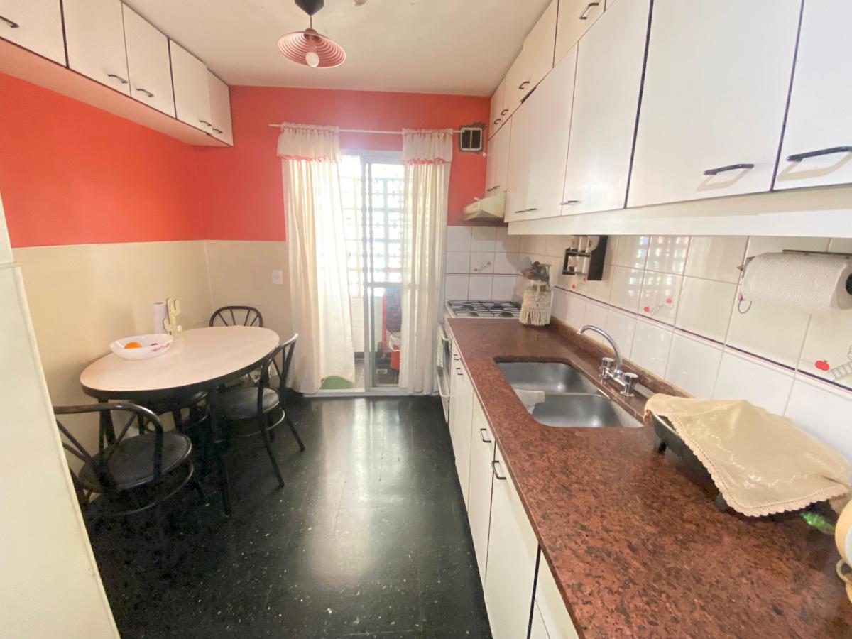 Venta departamento 4 Ambientes con Balcón y Cochera al Frente en Villa Urquiza