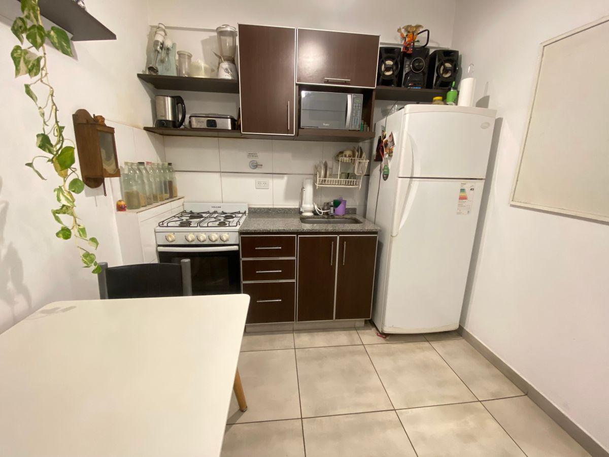 Foto de VENTA DEPARTAMENTO CON BALCÓN CON SUM Y PARRILLA, imagen 4