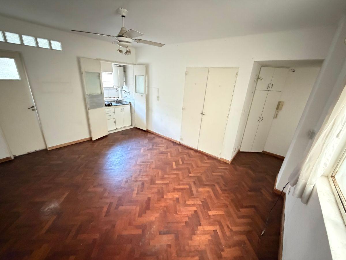 Venta Monoambiente Apto Profesional y Comercial en Palermo en el límite con Recoleta