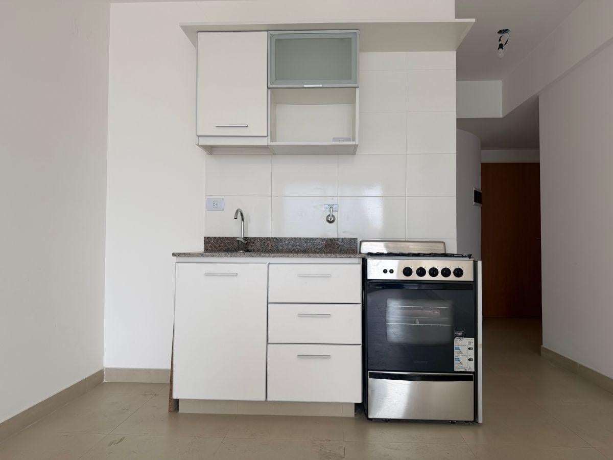 Foto de ALQUILER MONOAMBIENTE CON BALCÓN A ESTRENAR CON AMENITIES MONSERRAT, imagen 4