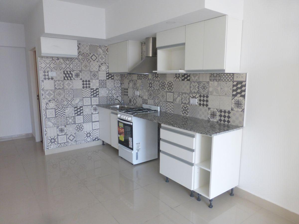 Foto de ALQUILER MONOAMBIENTE APTO PROFESIONAL CON BALCON EN FLORES, imagen 4