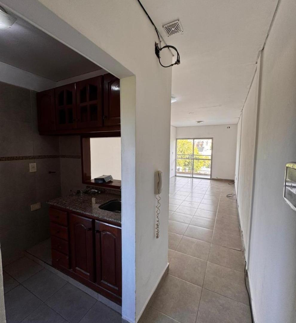 Foto de DEPARTAMENTO 3 AMBIENTES - MACROCENTRO, RESISTENCIA, imagen 4