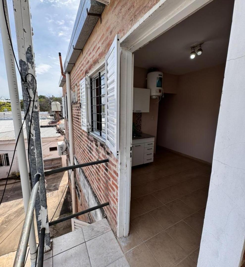 Foto de DEPARTAMENTO 2 AMBIENTES - LLAPONAGAT, RESISTENCIA, imagen 1