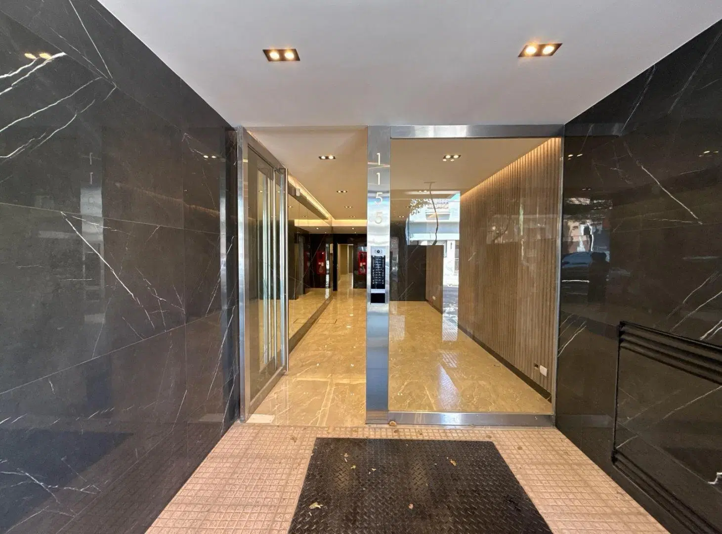 Departamento Monoambiente con Balcón y Vista abierta a Estrenar 2