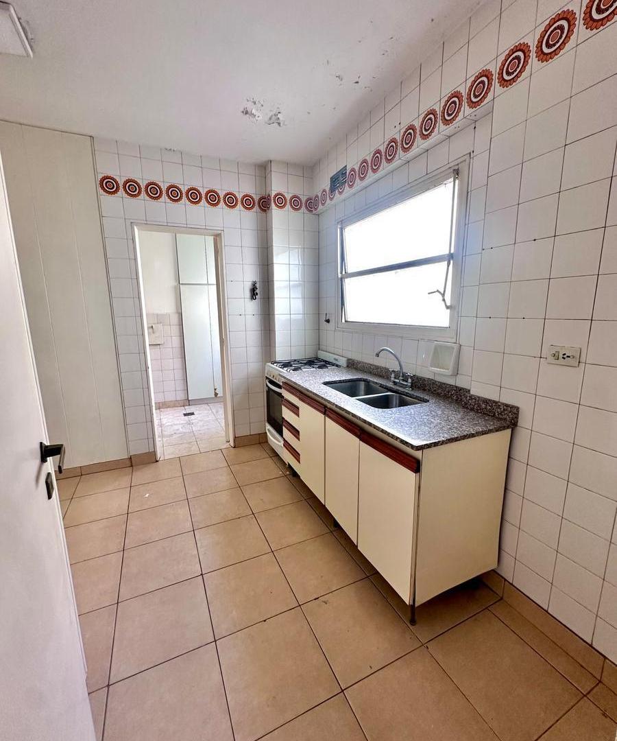 Foto de Departamento 3 ambientes con balcon - Venta, imagen 2