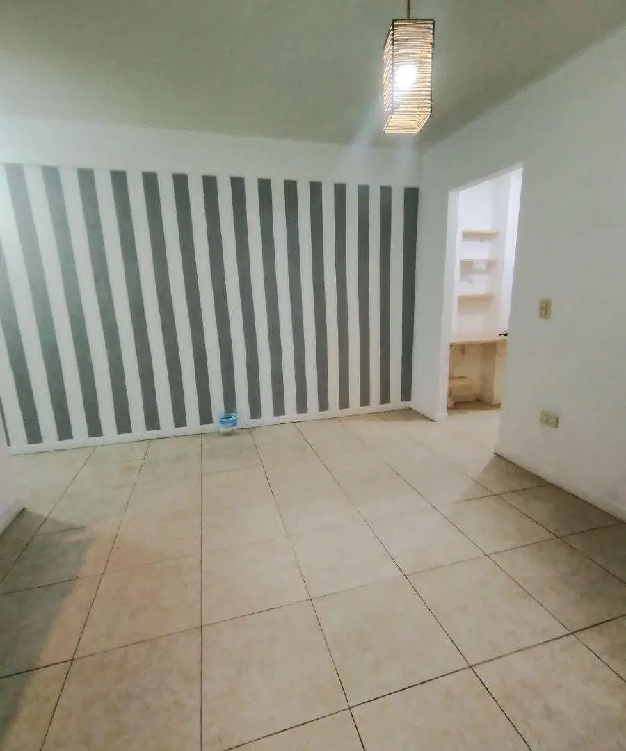 DEPTO 2 AMB PLANTA BAJA CON PATIO 5