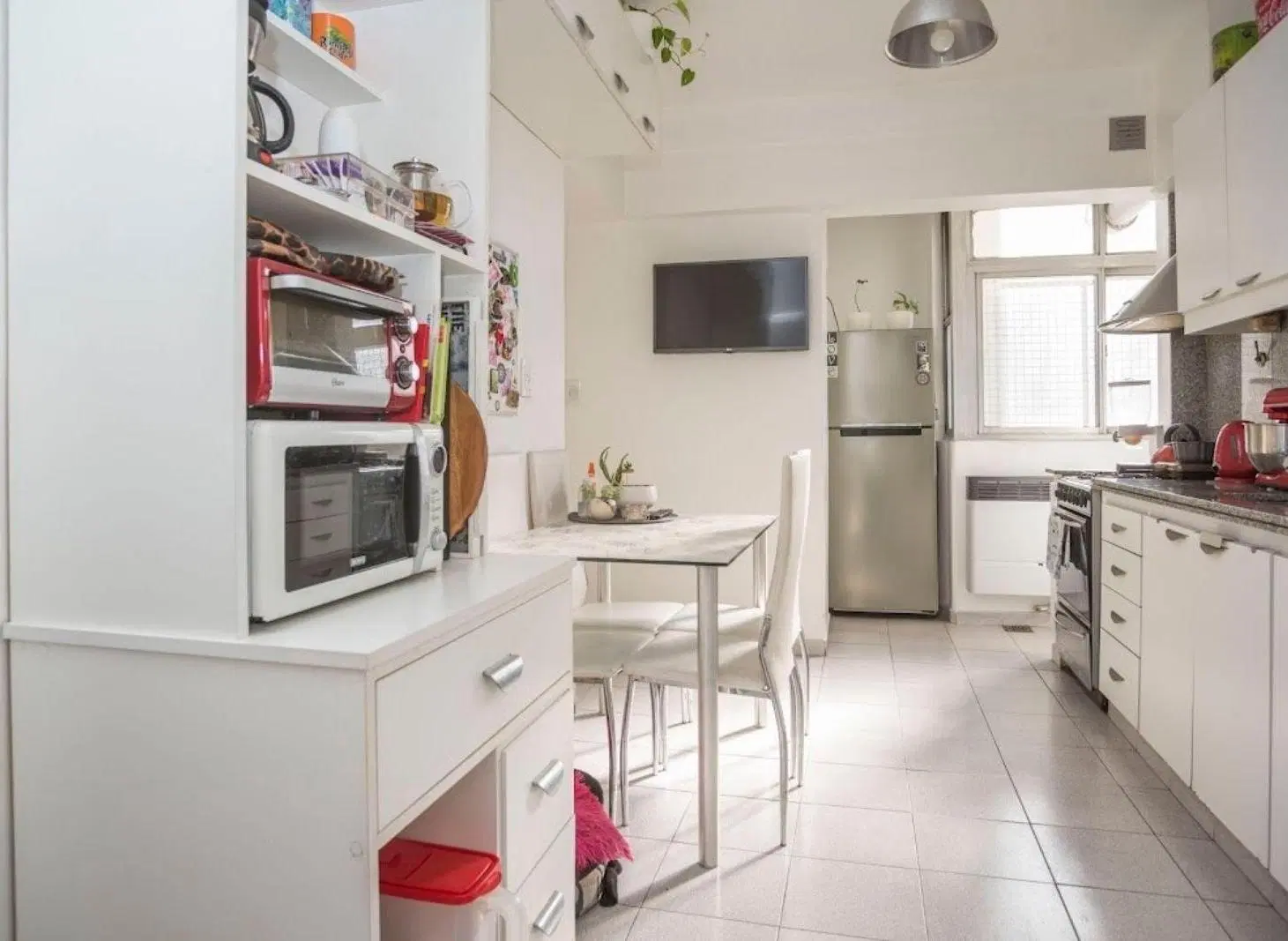 Alquiler Semipiso 4 Ambientes con dependencia y Cochera. ALTO PALERMO 2