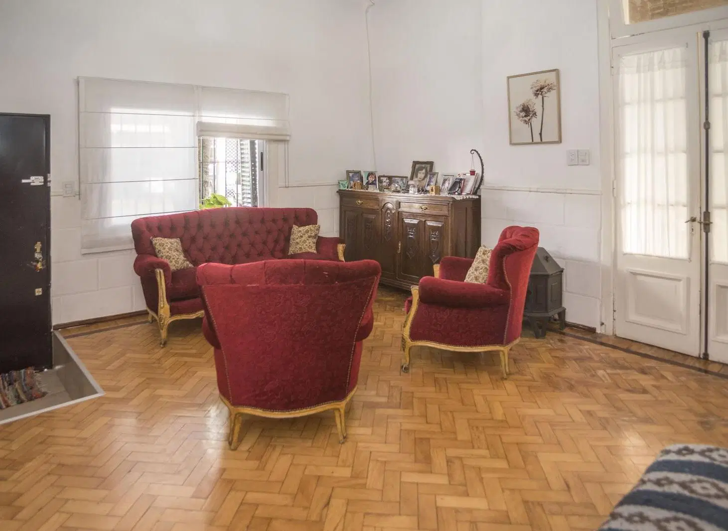 Venta PH de 6 Ambientes con Patio, dos terrazas y Cochera cubierta, Flores 4