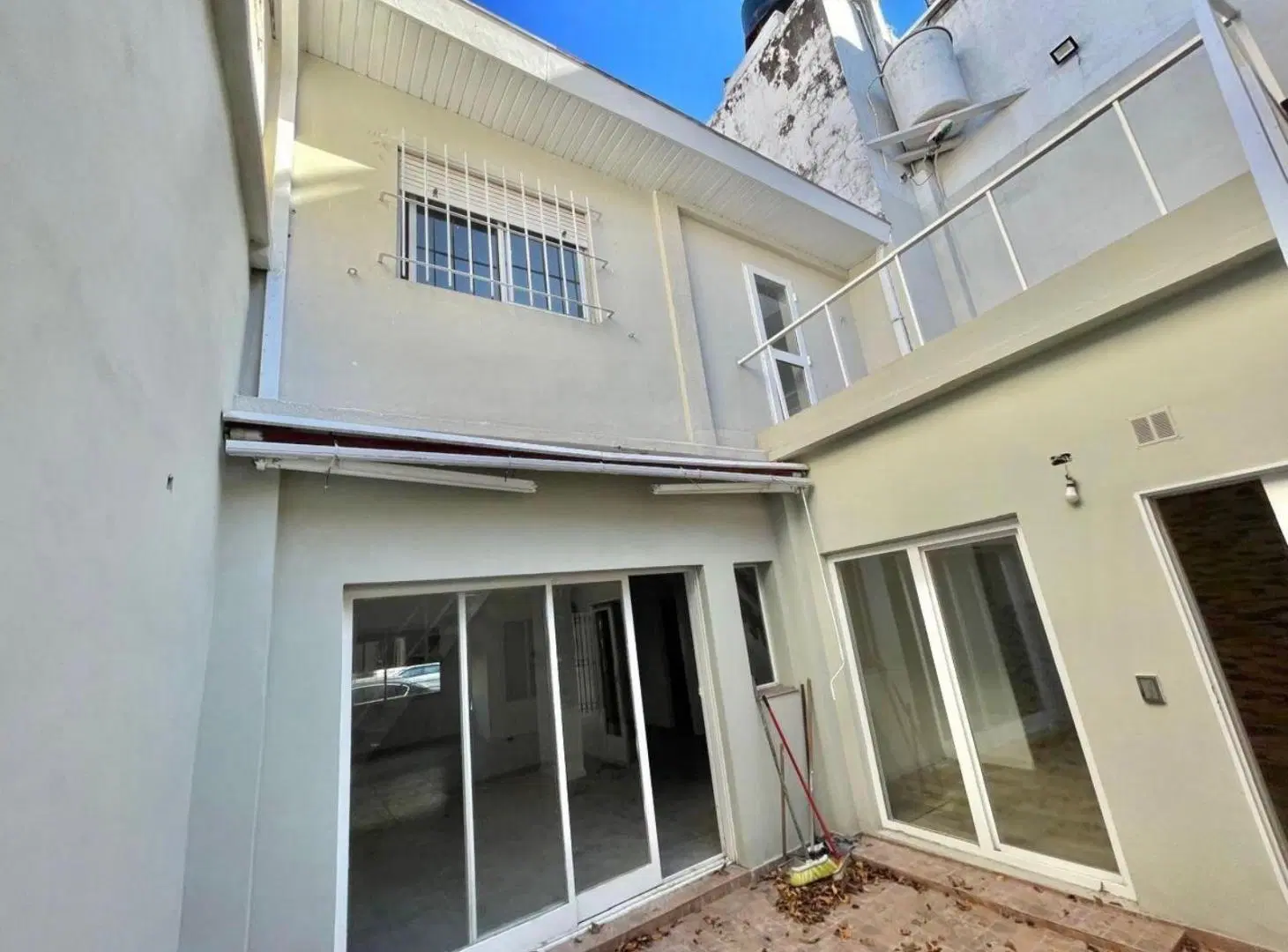 Oportunidad Casa Lote Propio con Terraza, Patio y Balcón. Colegiales 3