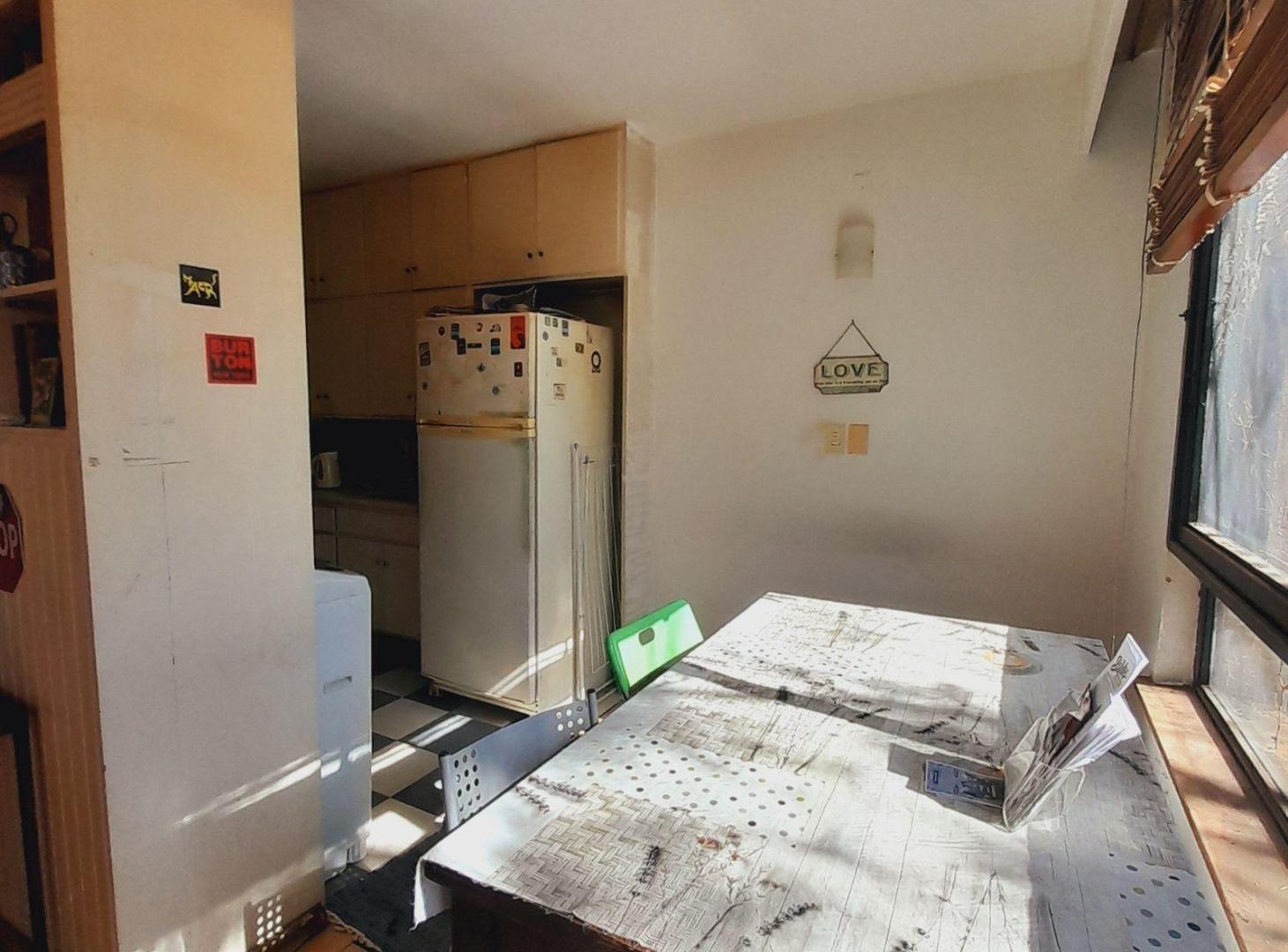 Venta Luminoso Piso Cuatro ambientes con Baulera, ALTO PALERMO