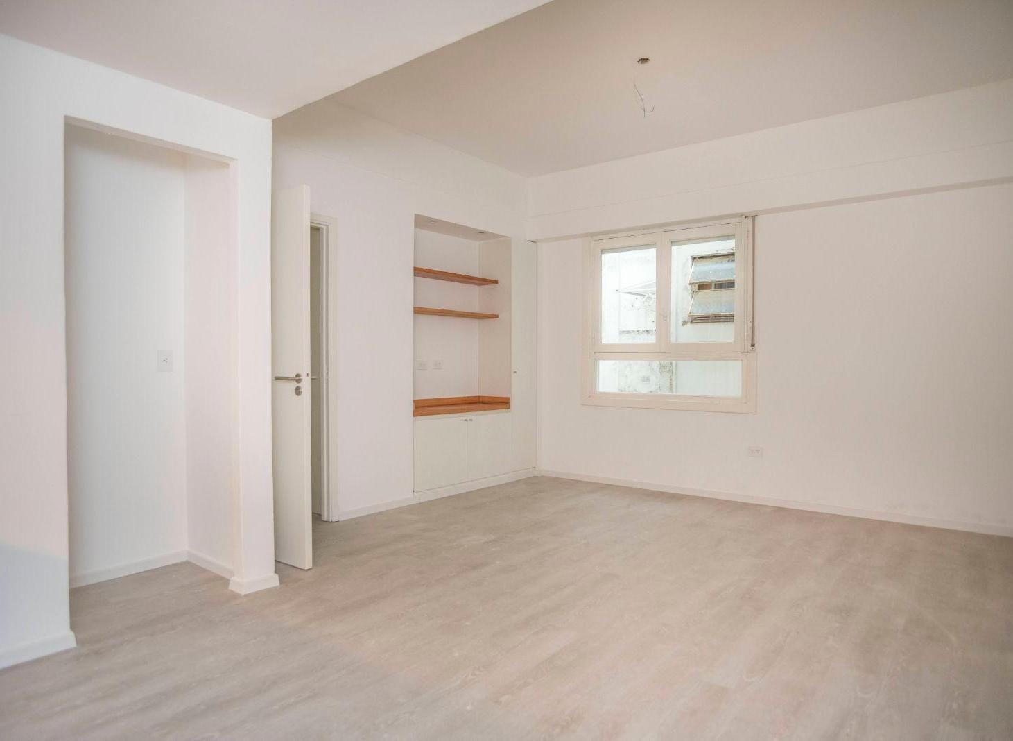 OPORTUNIDAD DEPARTAMENTO 3 AMBIENTES RECICLADO A NUEVO EN VILLA CRESPO - LÍMITE PALERMO