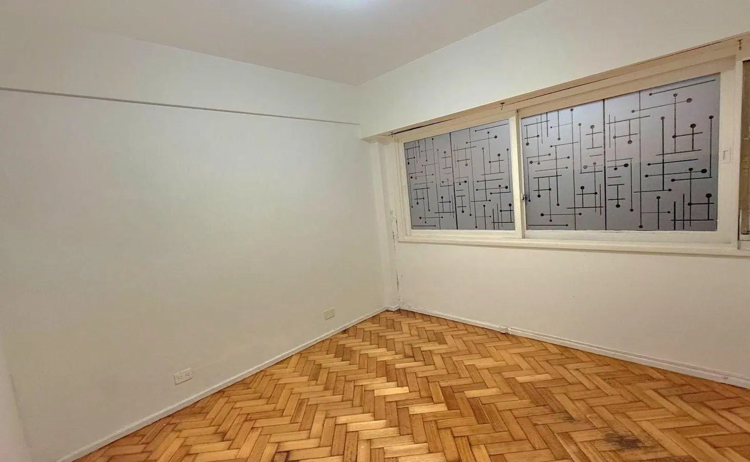 ALQUILER APTO PROFESIONAL, DOS AMBIENTES EN BARRIO NORTE 3
