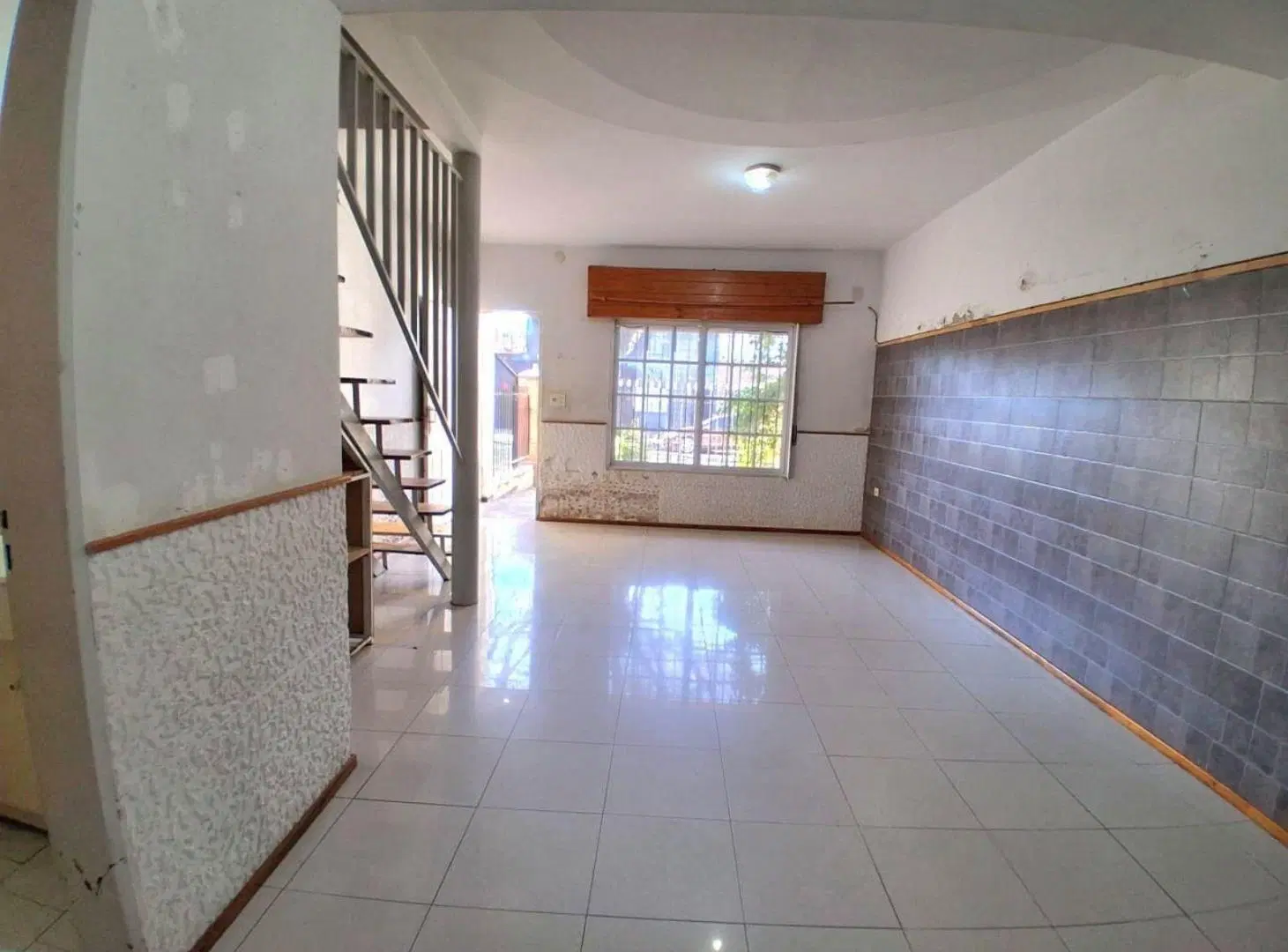 Oportunidad única en la Zona Residencial de Flores 4