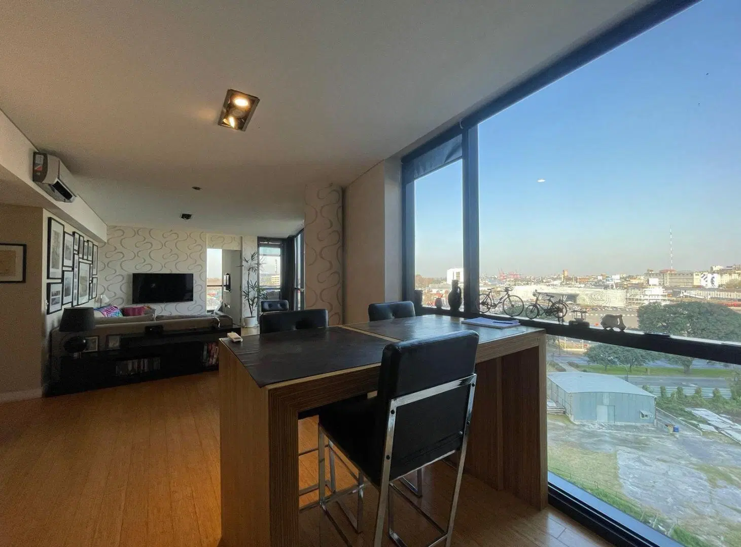 VENTA - 2 AMBIENTES - PUERTO MADERO 4