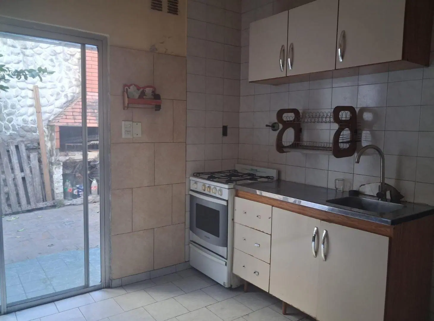Oportunidad única en la Zona Residencial de Flores 5