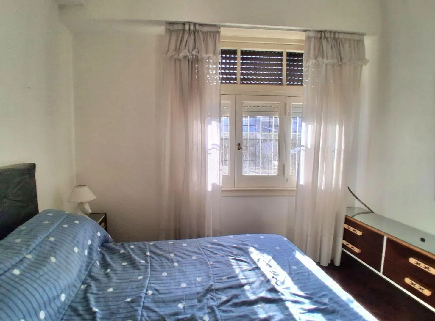 VENTA Departamento TRES AMBIENTES CON PATIO 8