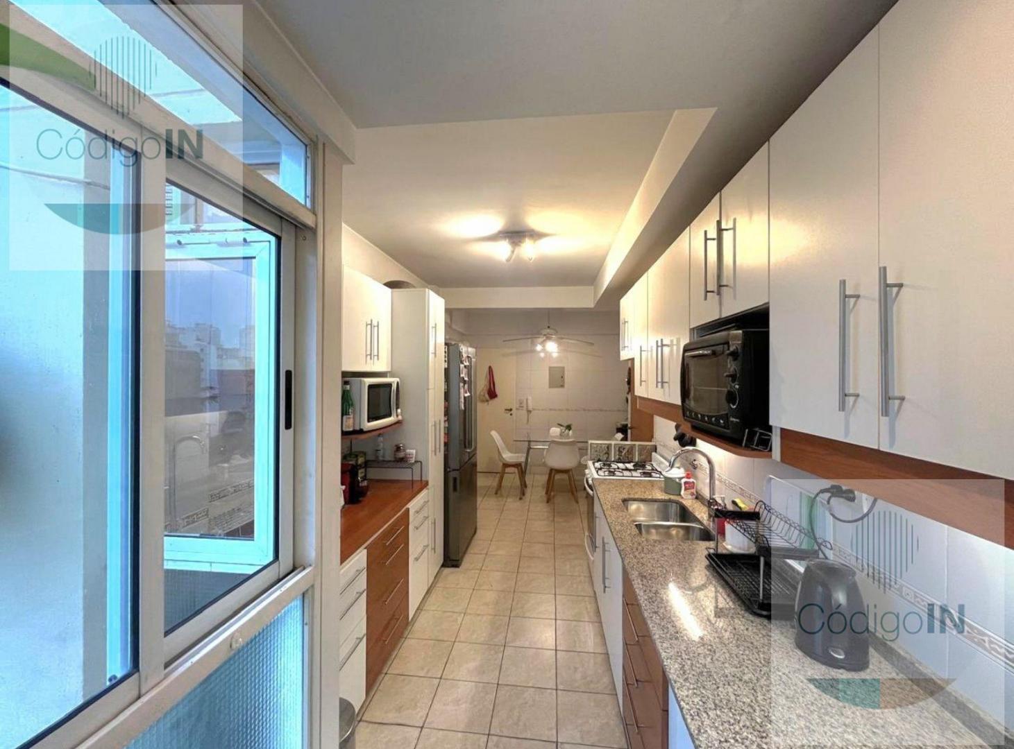 Foto de Venta Departamento 4 Ambientes con cochera en Flores, imagen 4