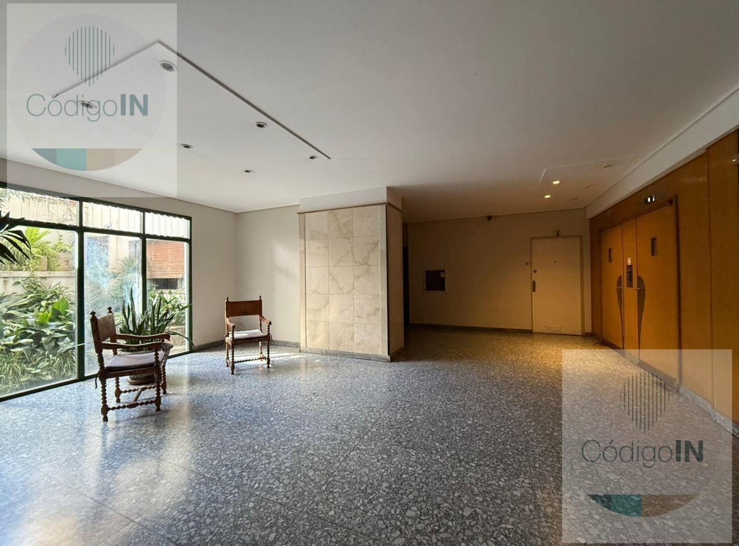 Foto de VENTA - DOS AMBIENTES - COCHERA - PALERMO, imagen 3