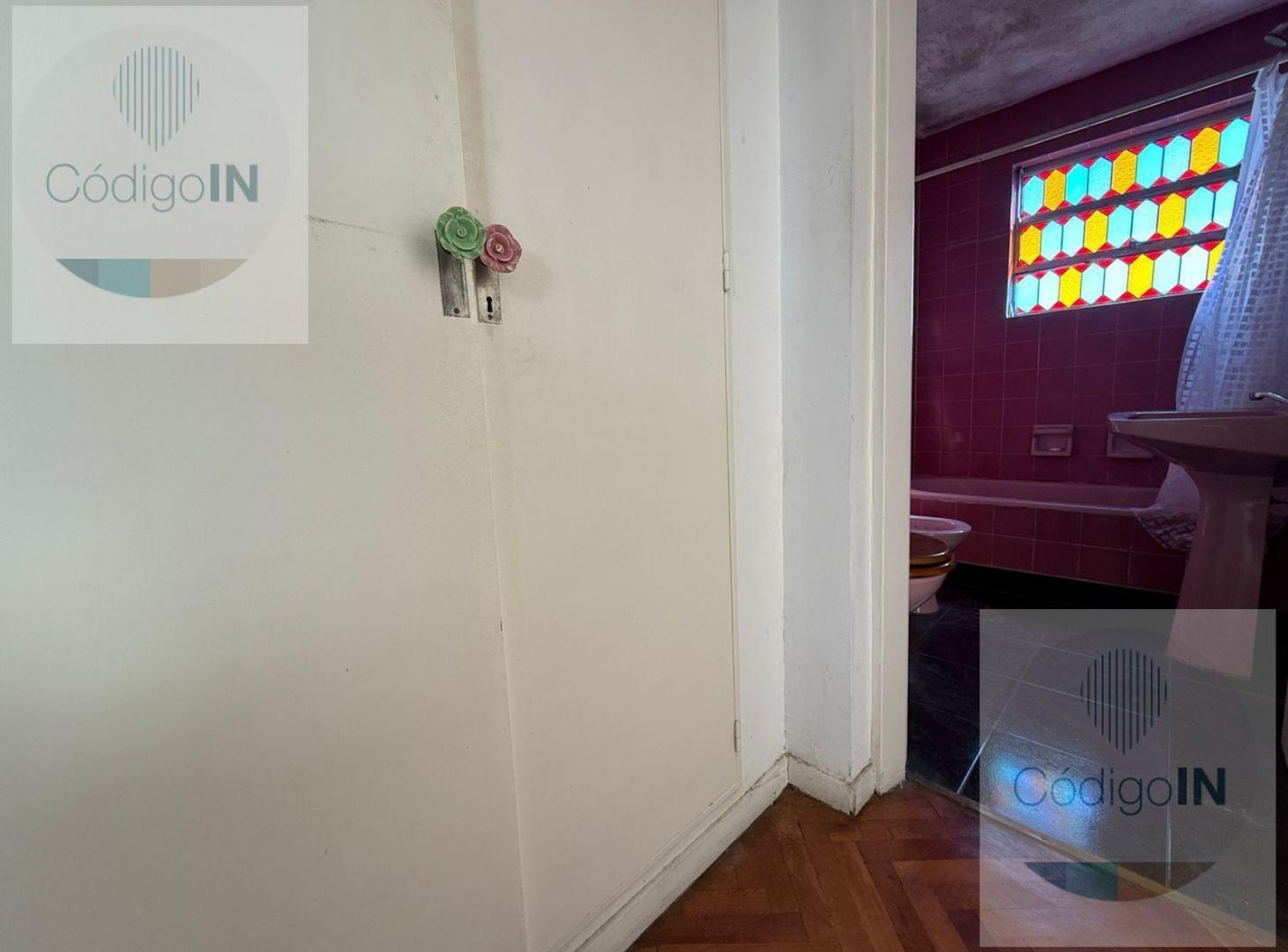 Foto de VENTA - DOS AMBIENTES - COCHERA - PALERMO, imagen 1