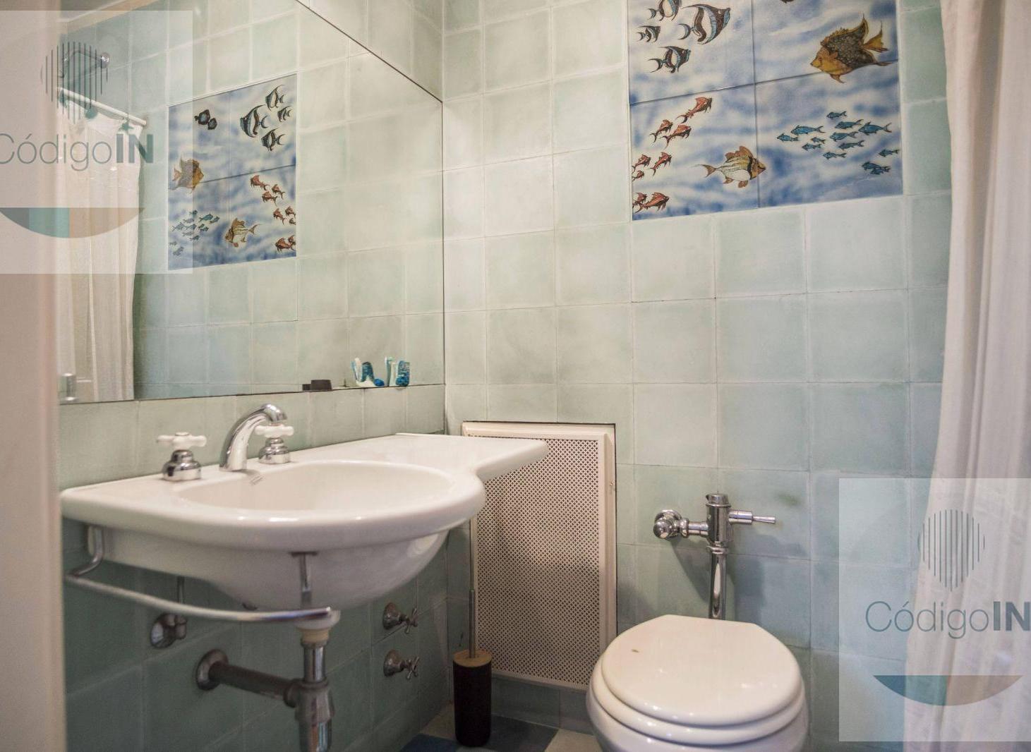 Foto de Oportunidad en Zona Exclusiva! Departamento 4 ambientes con Cochera, imagen 5