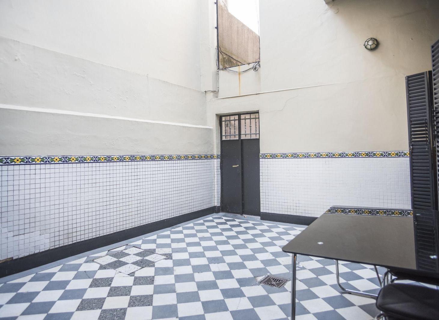 Foto de Encantador PH de 4 ambientes con Terraza y Parrilla, ubicado en el, imagen 5